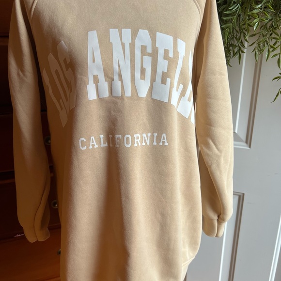Estee Brown oversized sweatshirt - Picture 1 of 5